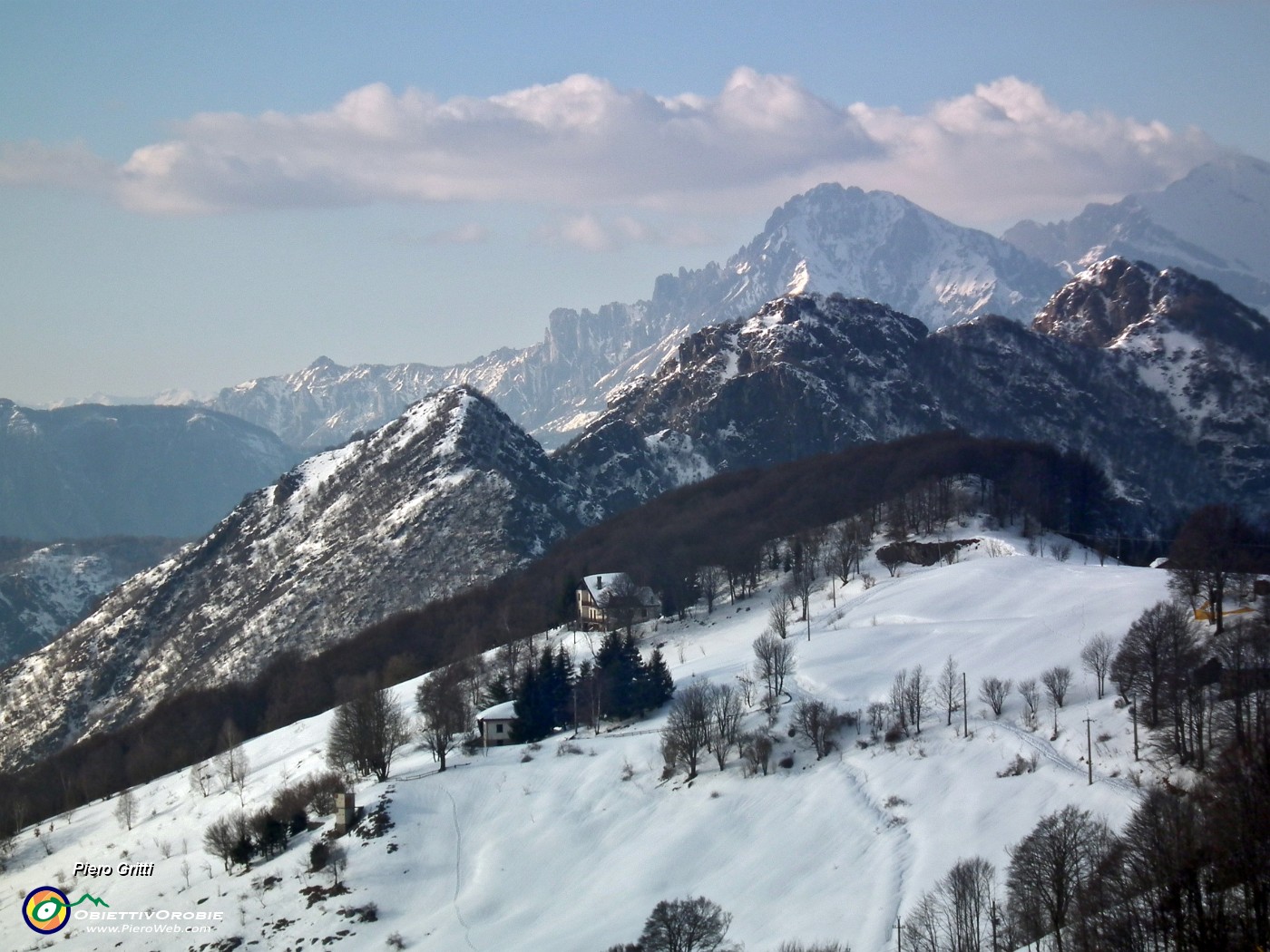 55 Riguardando verso il Monte Ocone, salito la mattina.JPG